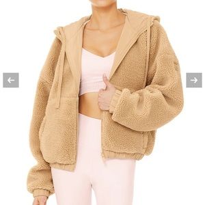 Alo Yoga Reversible Sherpa Jacket (never worn)